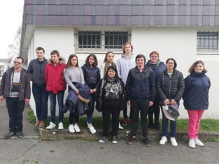 Photo des jeunes de l'asso "Sourires de gosses"